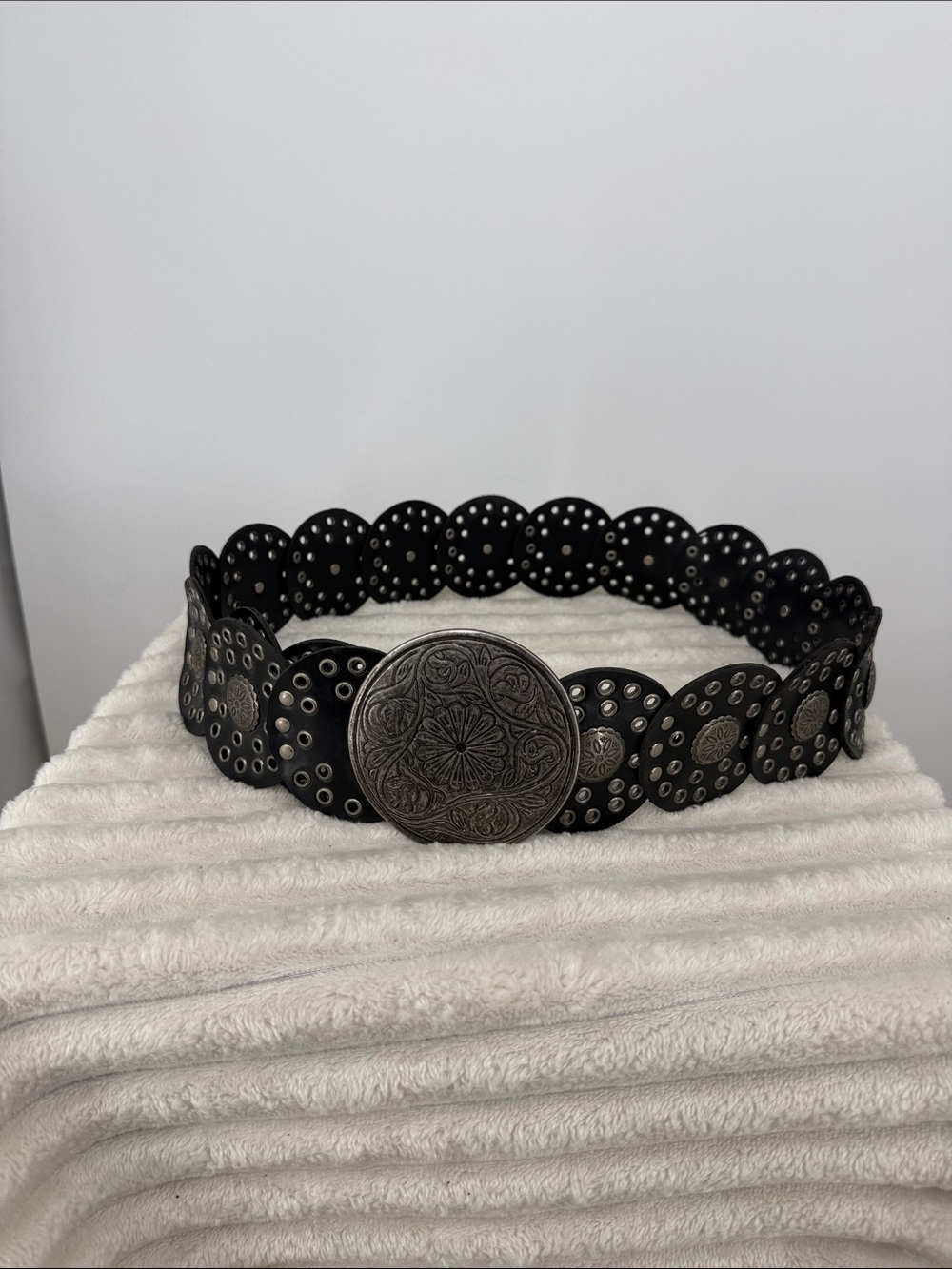 Black vintage style wide statement belt size XL